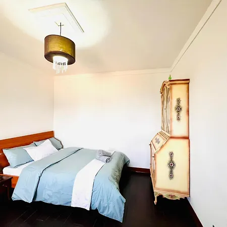 Salina Seaview Retreat *